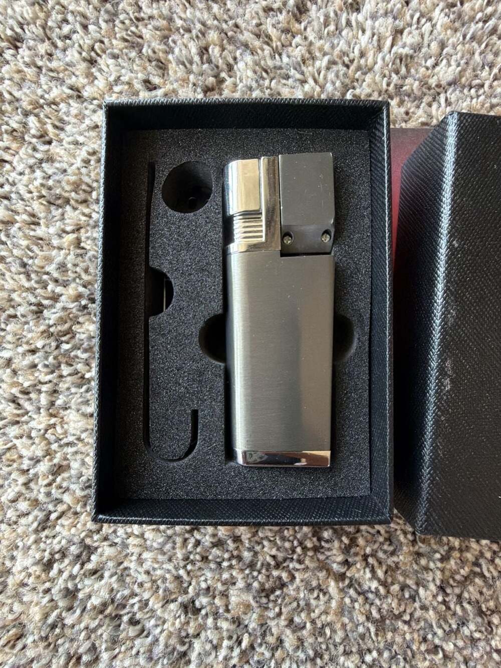 2-in-1 Foldable Metal Smoking Pipe and Refillable Lighter Combination Set